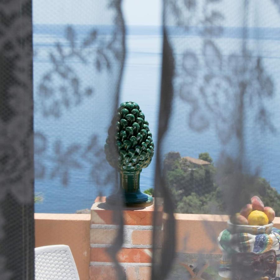 B&B La Bergerie ตาออร์มินา ภายนอก รูปภาพ