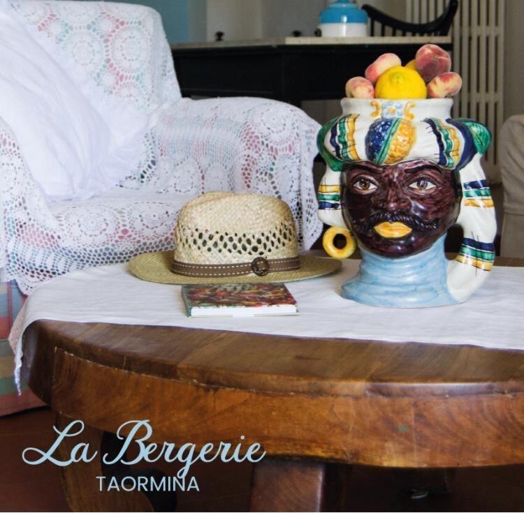 B&B La Bergerie ตาออร์มินา ภายนอก รูปภาพ